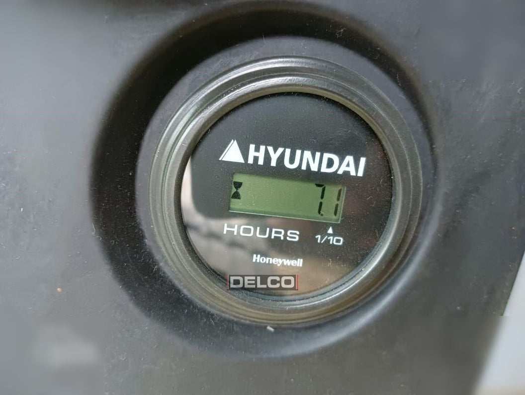 2026 Hyundai R215L Crawler Excavator