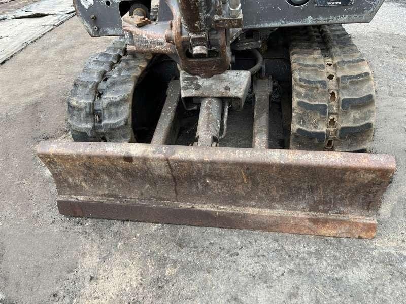 2000 Volvo EB12 Mini Excavator