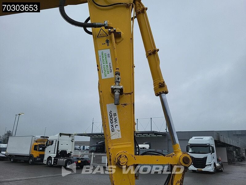 2021 Komatsu PC210LC-11 Crawler Excavator