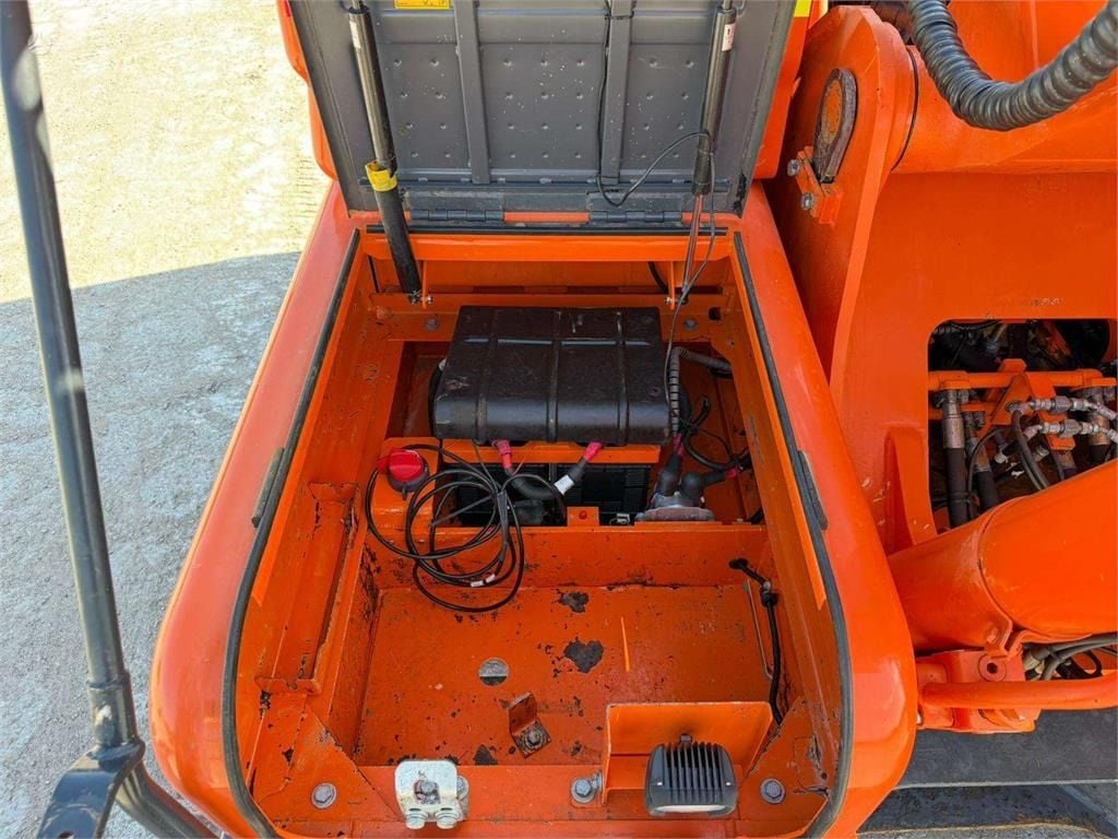 2011 Doosan DX225LC Crawler Excavator