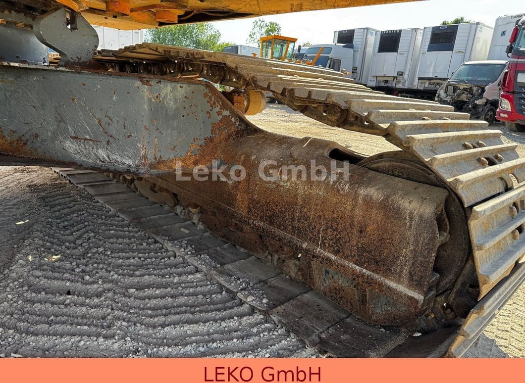 2003 Liebherr R 904 HDSL Crawler Excavator
