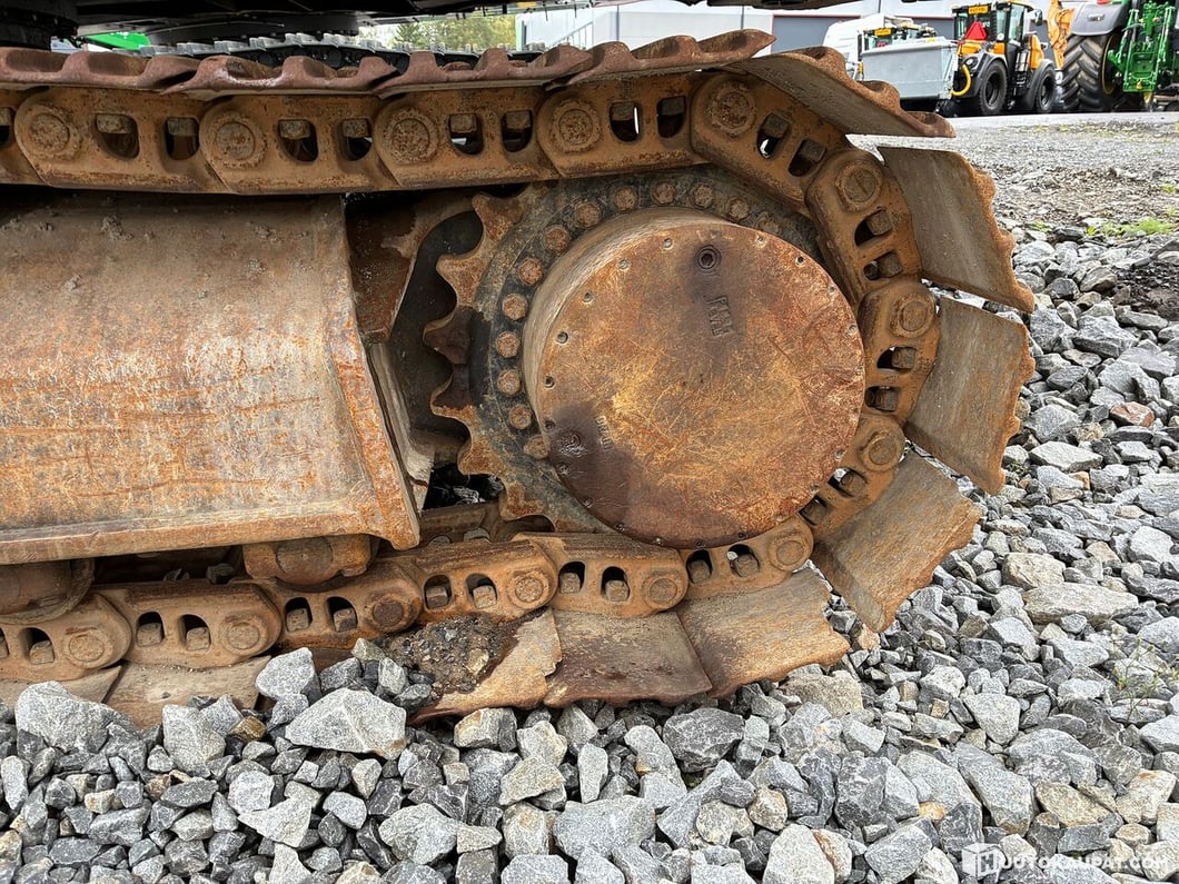 2002 Kobelco SK330LC-6E Crawler Excavator