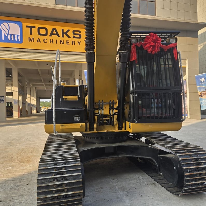 2022 Caterpillar 320D Crawler Excavator