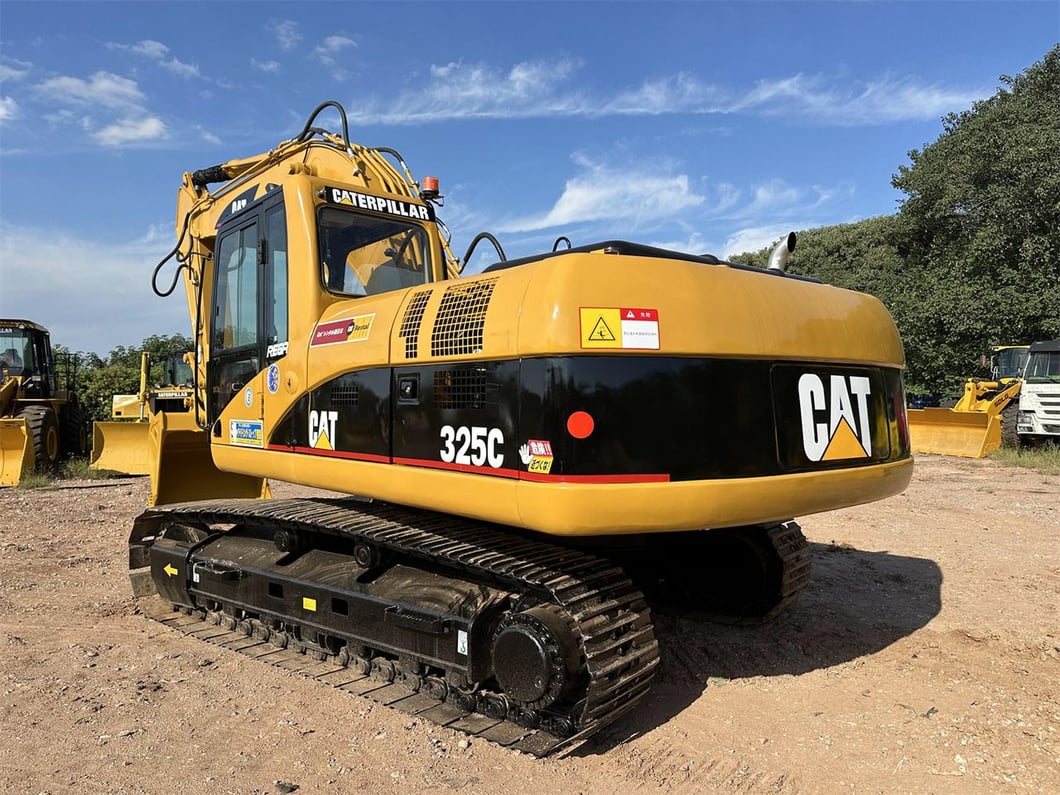 2018 Caterpillar 325C Crawler Excavator