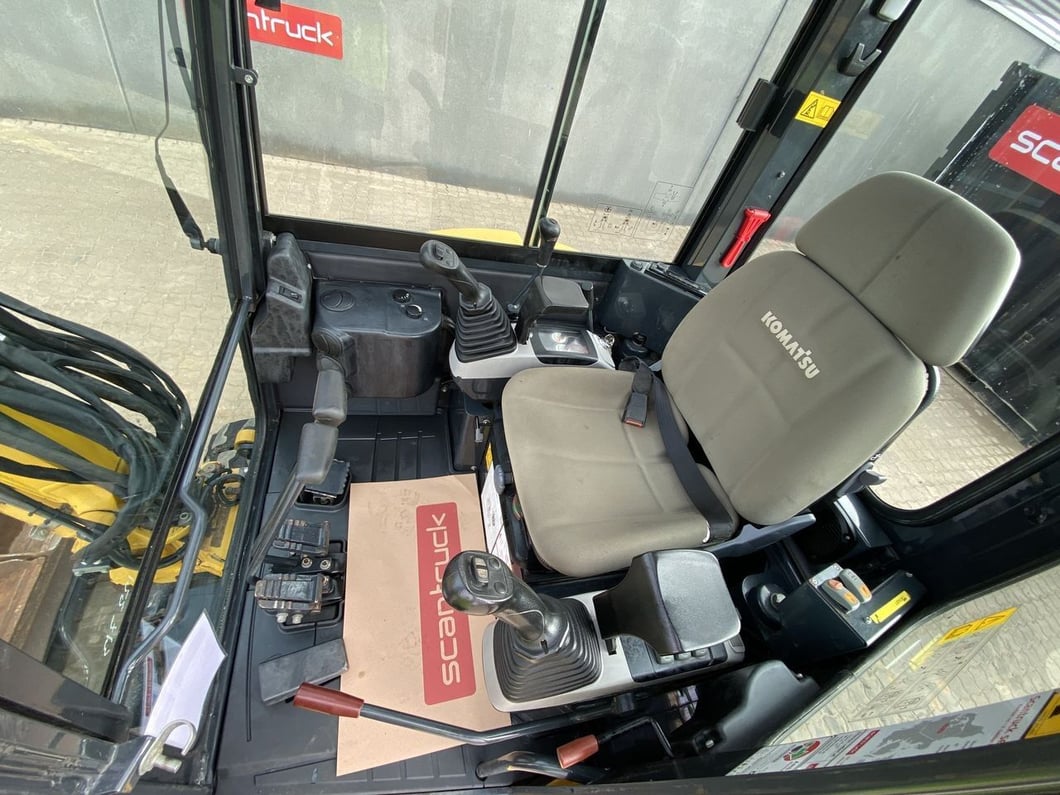2020 Komatsu PC26MR-3 Mini Excavator