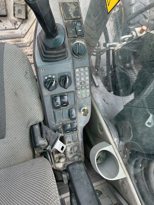 2008 Volvo EW140C Wheel Excavator