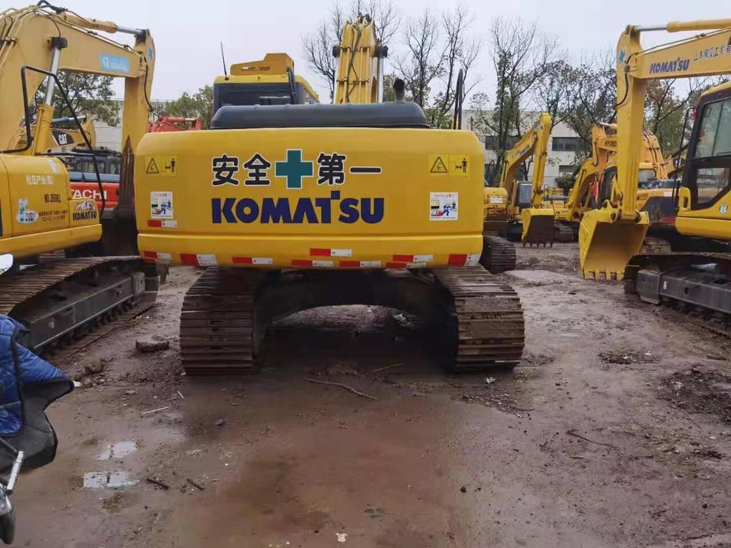 2009 Komatsu PC200-7 Crawler Excavator