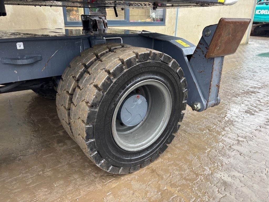 2021 Terex MHL331F Material Handler