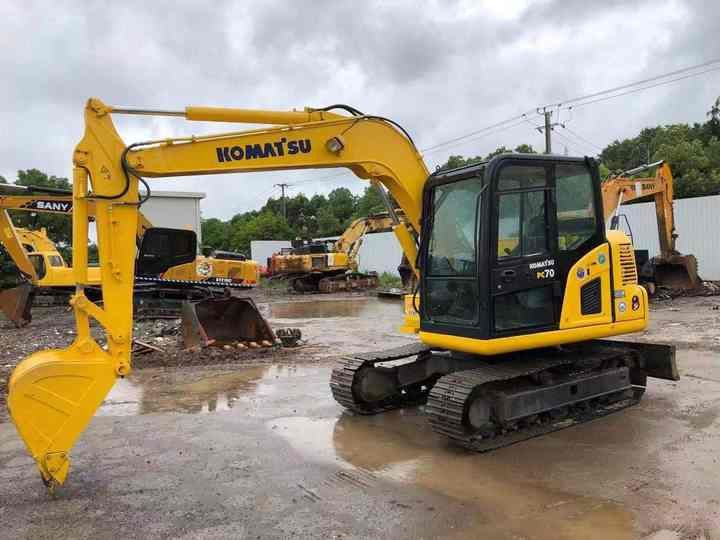2024 Komatsu PC70-8 Crawler Excavator