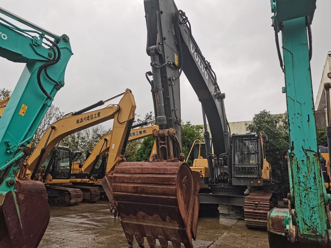 2018 Volvo EC380DL Crawler Excavator
