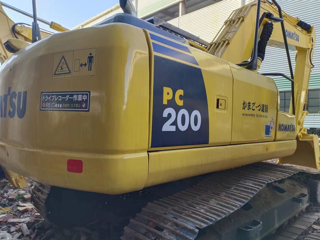 2018 Komatsu PC200-8 Crawler Excavator