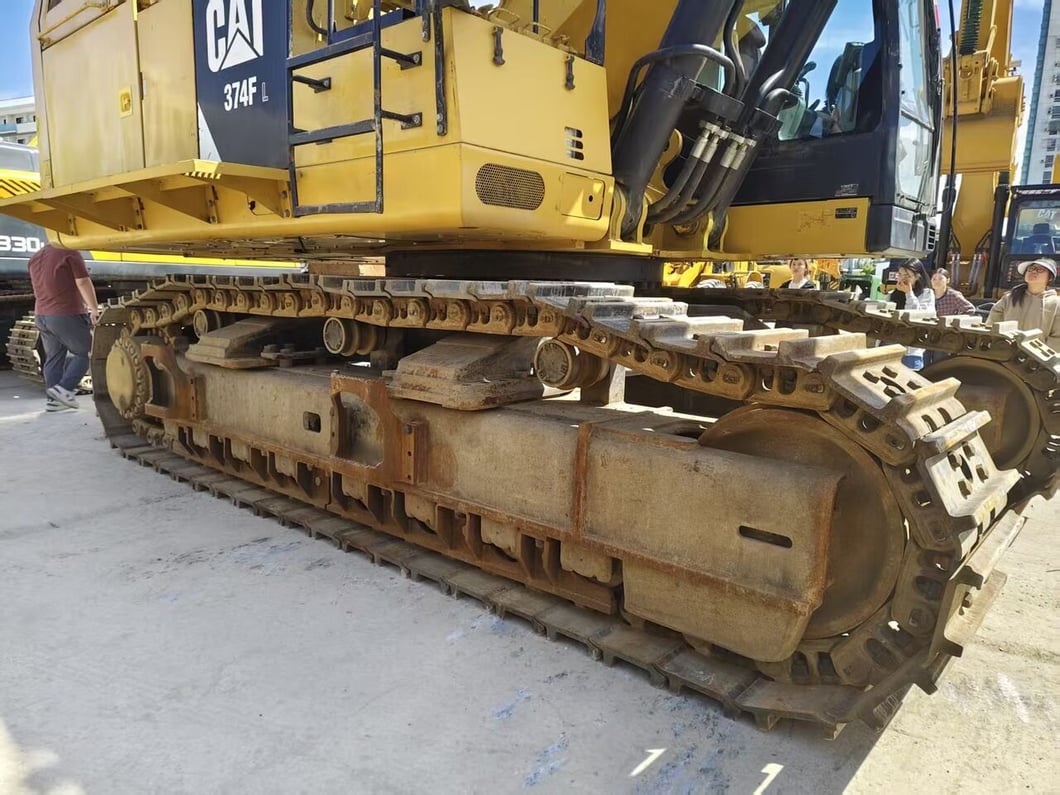 2023 Caterpillar 374F Crawler Excavator