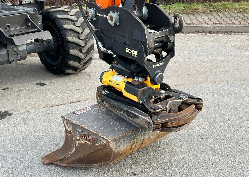 2017 Doosan DX57W Wheel Excavator