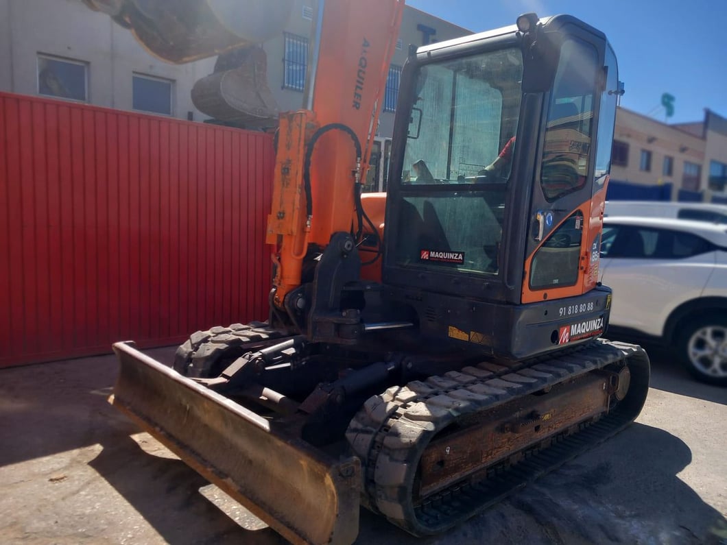 2017 Doosan DX85R-3 Mini Excavator