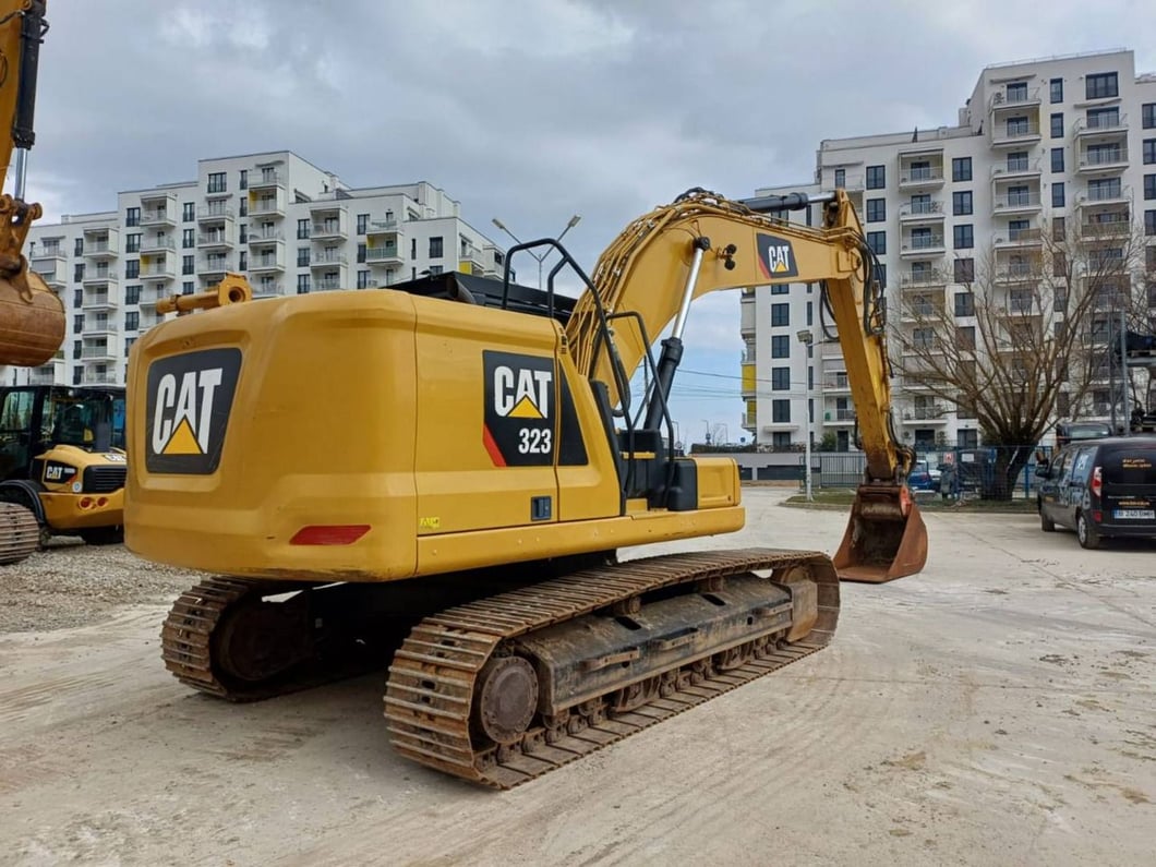 2018 Caterpillar 323-07 Crawler Excavator