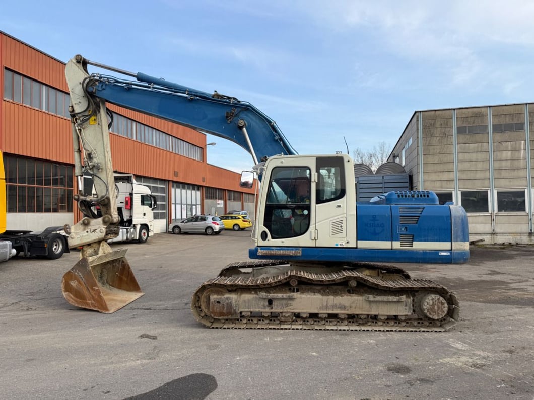 2011 Komatsu PC210LC-8 Crawler Excavator