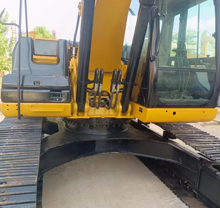 2022 Caterpillar 320D Crawler Excavator