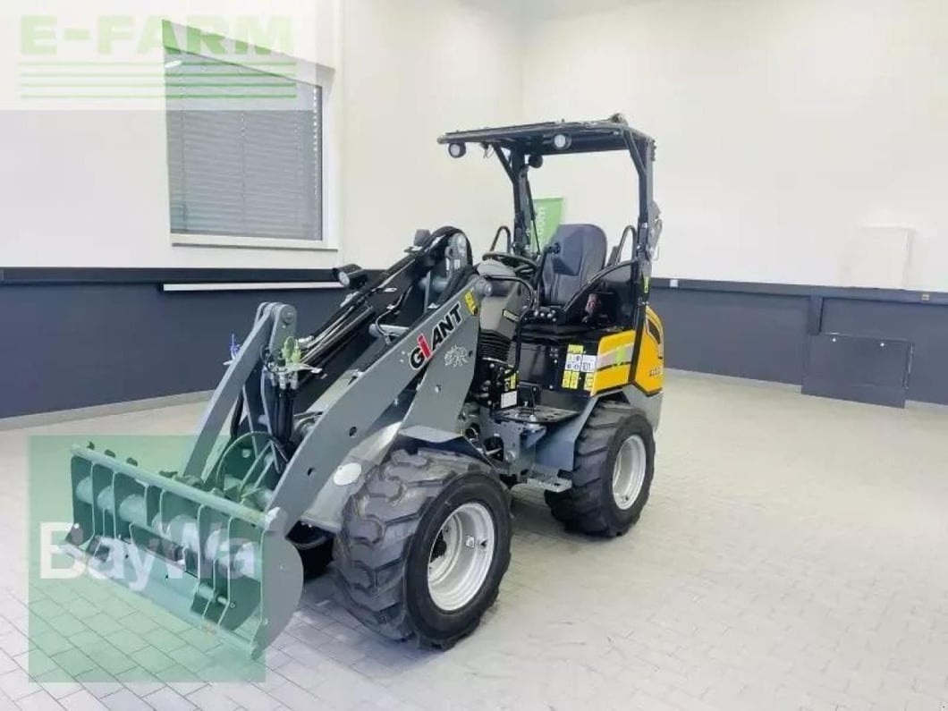 2023 Giant G2200E Mini Excavator