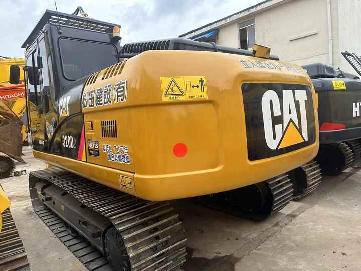2016 Caterpillar 320D Crawler Excavator