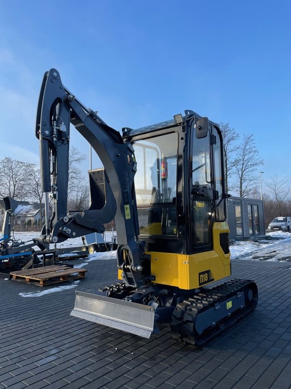 2024 NEX N18 ZERO TAIL Mini Excavator