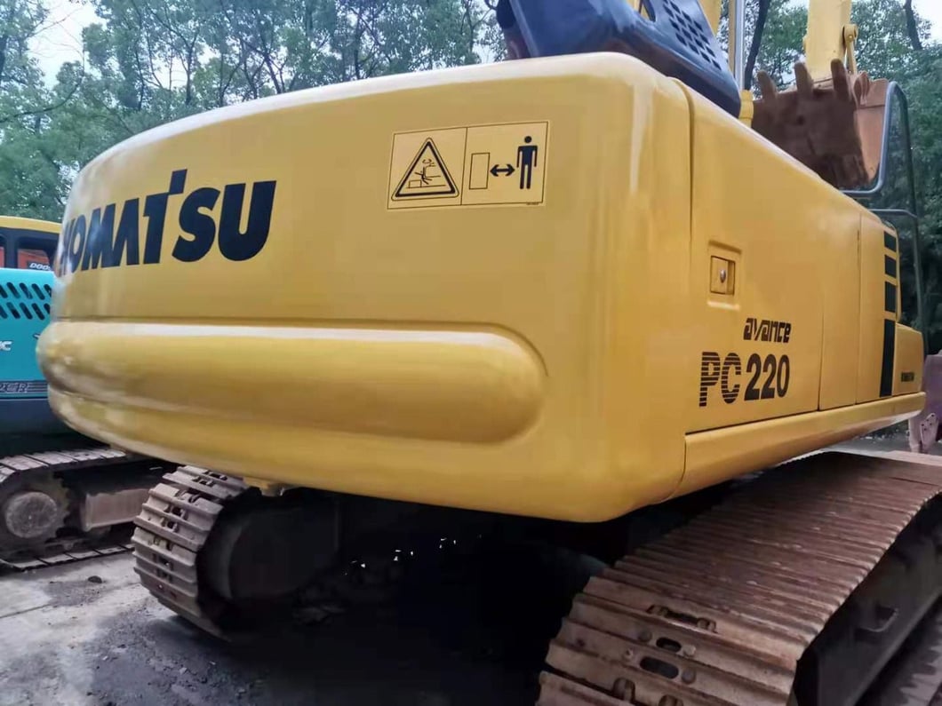 2016 Komatsu 200-6