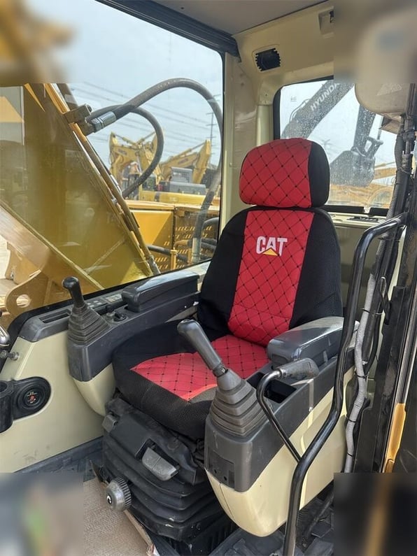 2020 Caterpillar 320CL Crawler Excavator