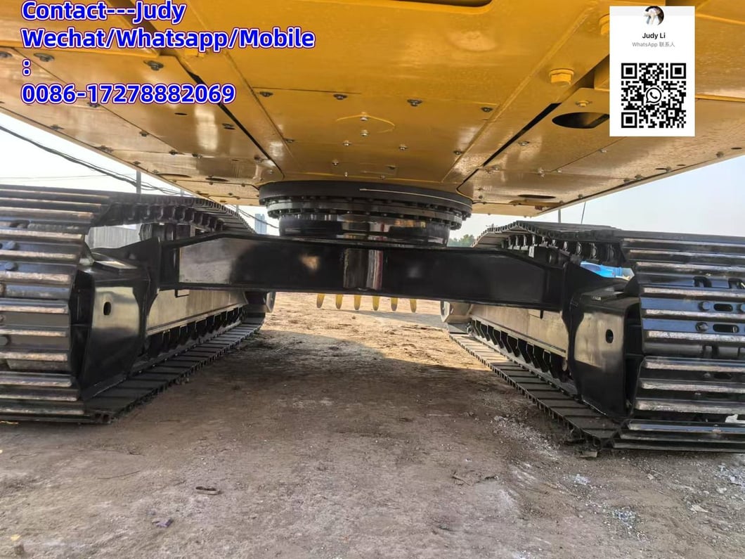 2021 Komatsu PC300-8 Crawler Excavator