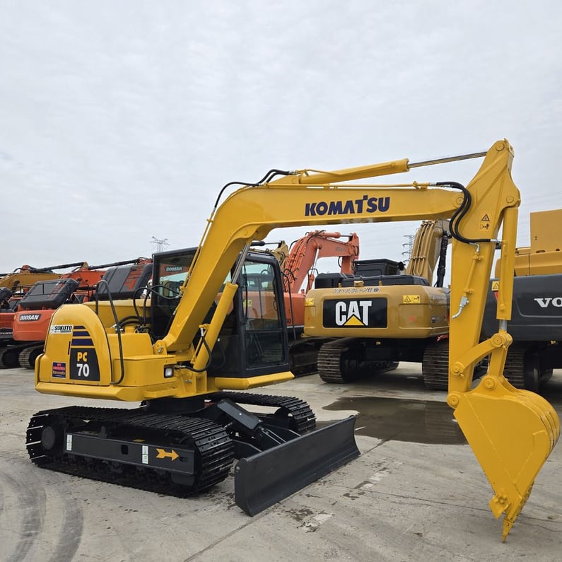 2022 Komatsu PC70-8 Mini Excavator