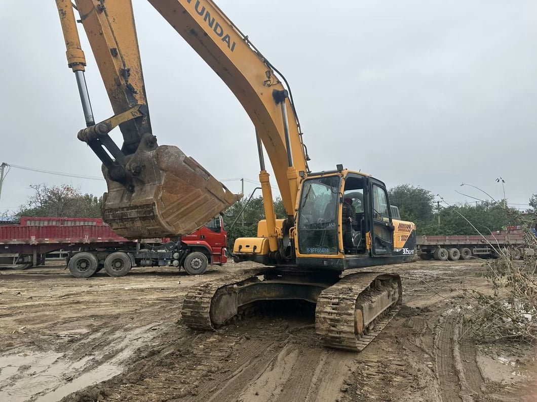 2018 Hyundai R305LC-9T Crawler Excavator