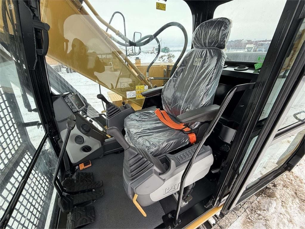2025 Caterpillar 320D3 Crawler Excavator