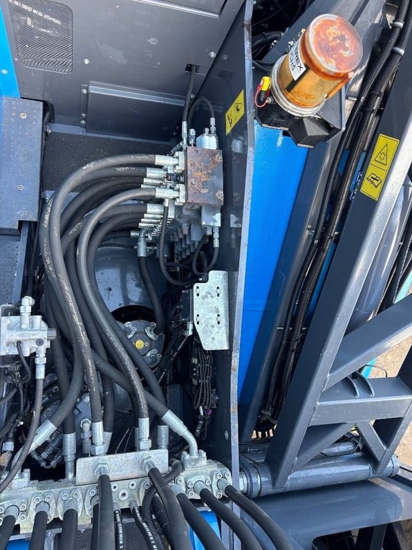 2022 Fuchs MHL331F Material Handler