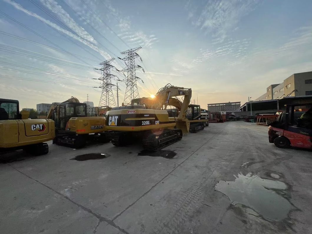 2019 Caterpillar 320BL Crawler Excavator