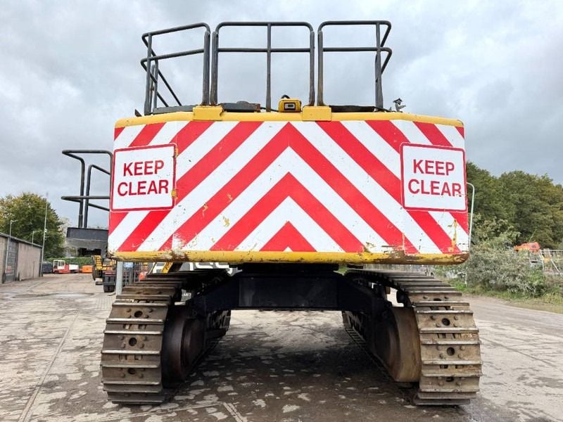 2015 Komatsu PC700LC-8EO Crawler Excavator