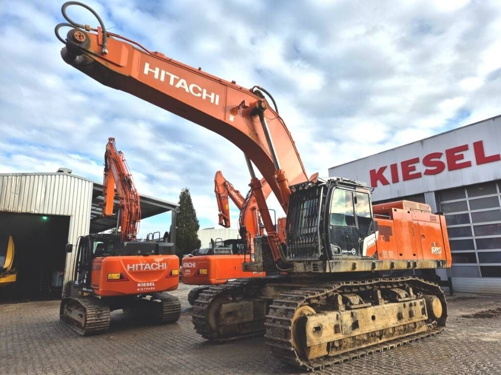 2022 Hitachi ZX690 LCH-7 Crawler Excavator