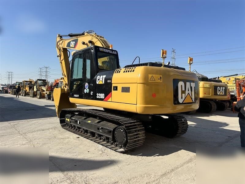 2022 Caterpillar 320D Crawler Excavator