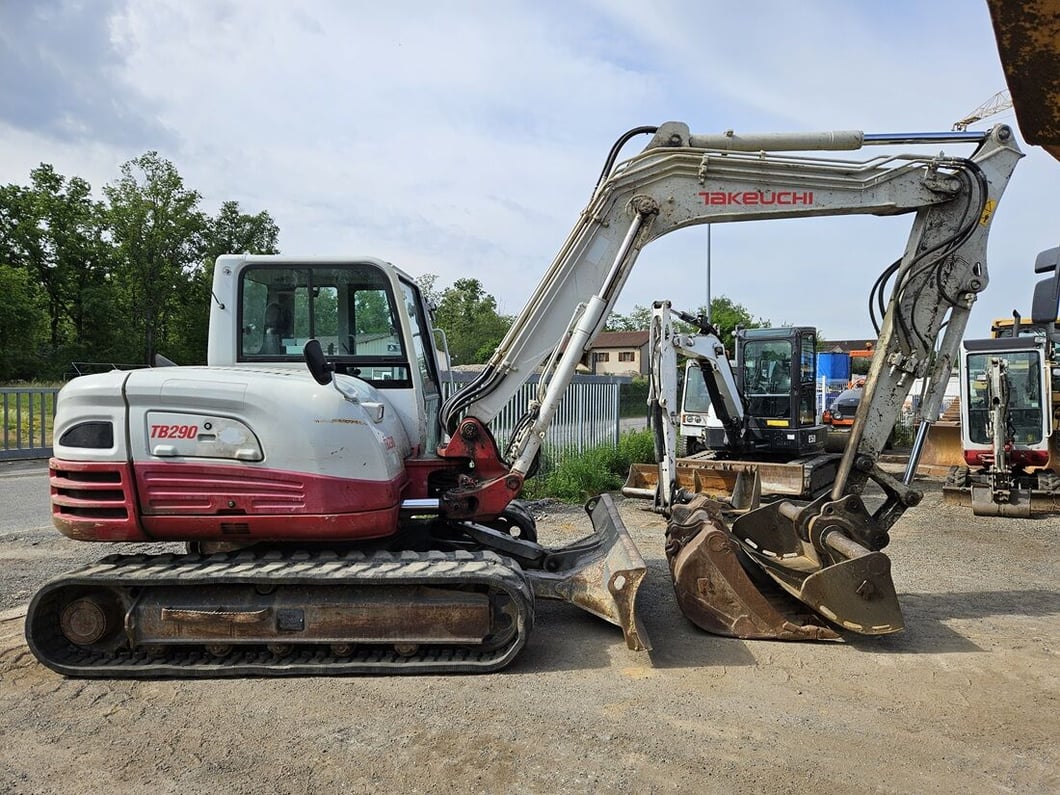 2017 Takeuchi TB290 Mini Excavator
