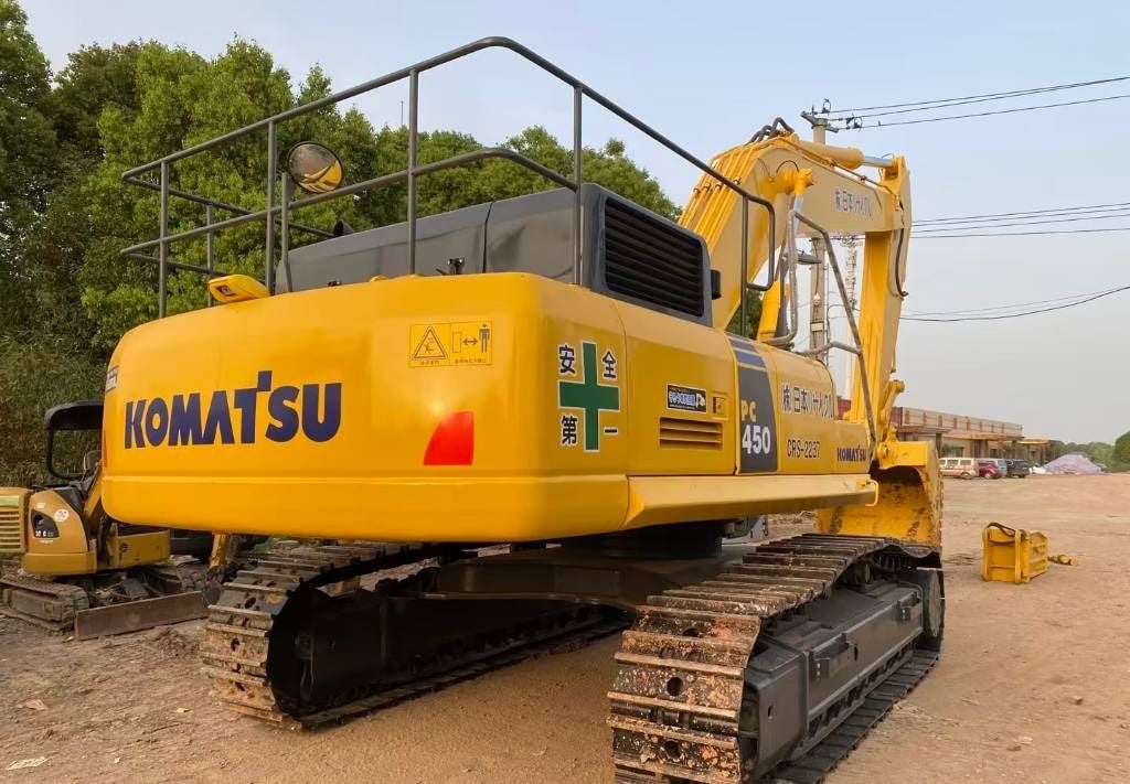 2020 Komatsu PC450-8 Crawler Excavator