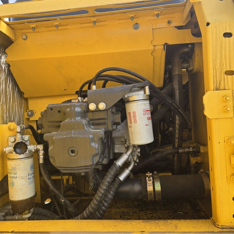 2024 Komatsu PC200-8 Crawler Excavator