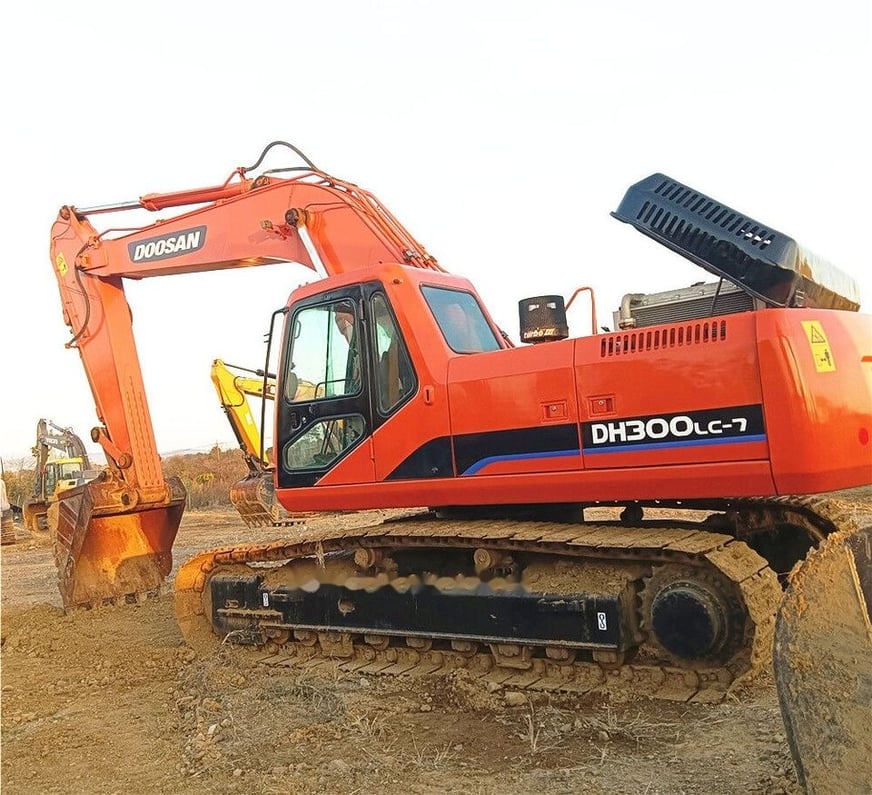 2017 Doosan DH300LC-7 Crawler Excavator
