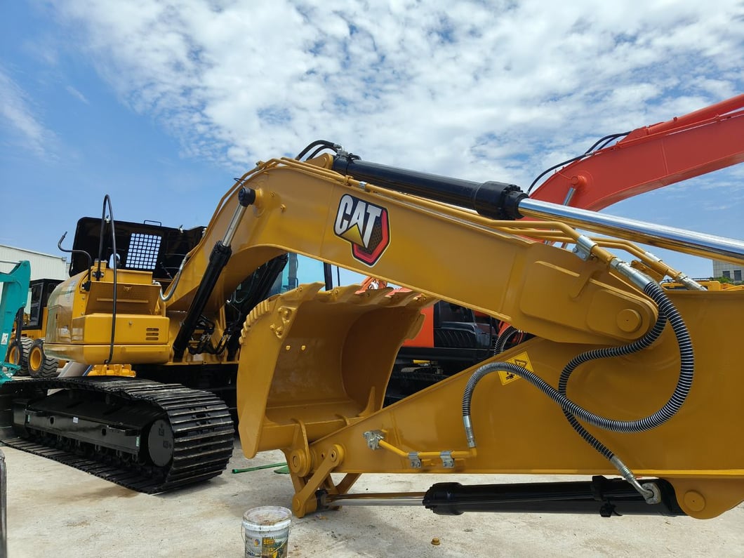 Caterpillar 320GX Crawler Excavator