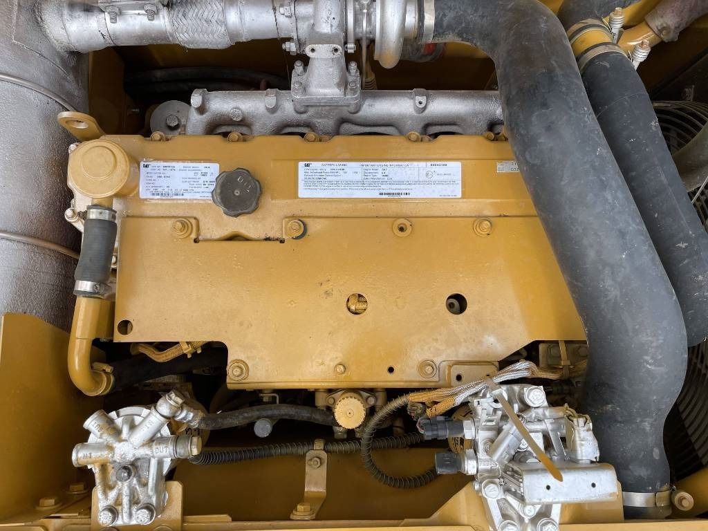 2023 Caterpillar 320D Crawler Excavator