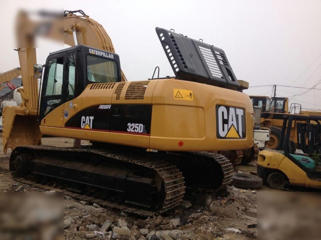 2018 Caterpillar 325DL Crawler Excavator