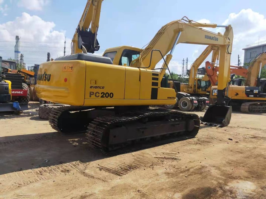 2006 Komatsu PC200-6 Crawler Excavator