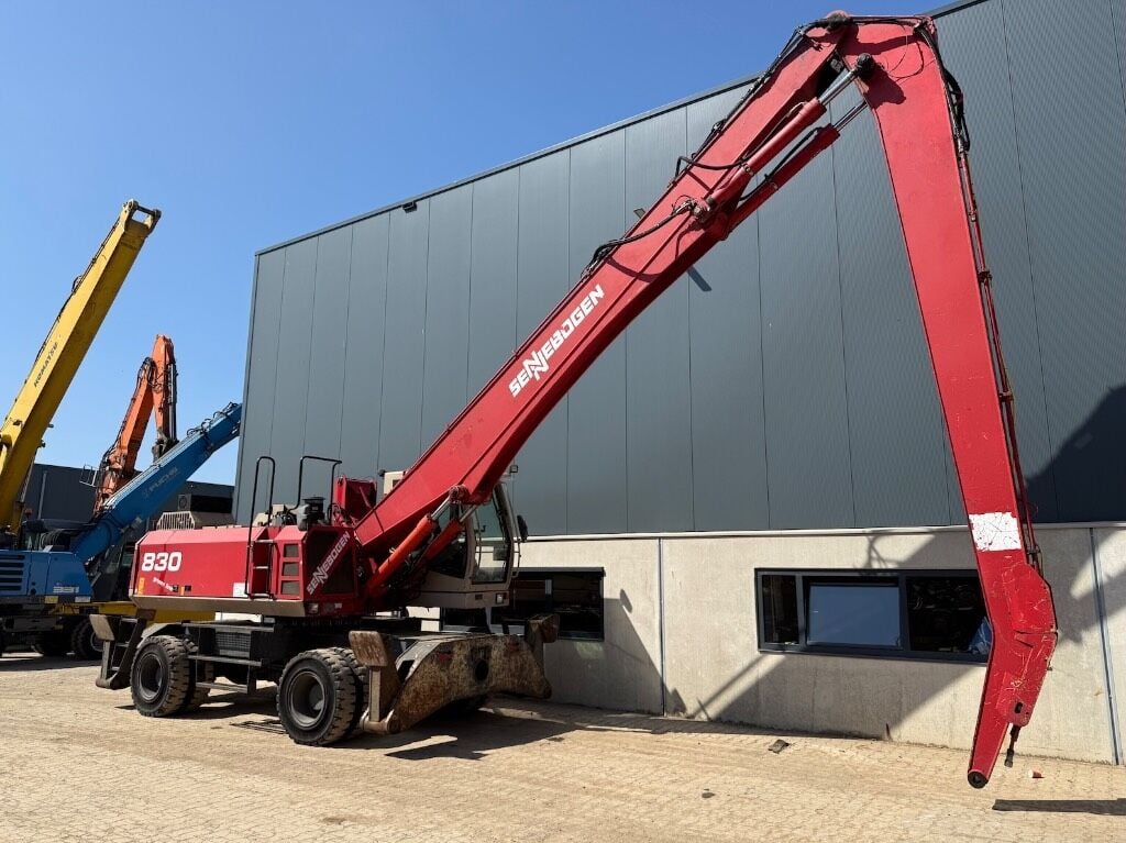 2004 Sennebogen 830M Material Handler