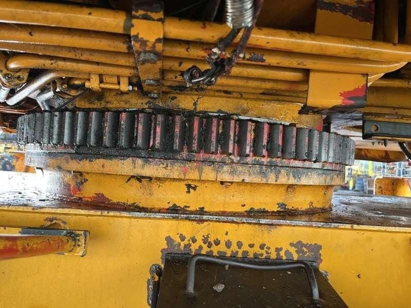 1982 Poclain P60 Wheel Excavator