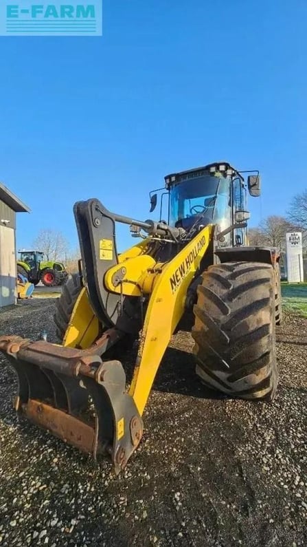 2020 New Holland W170D LONG REACH Minibagger