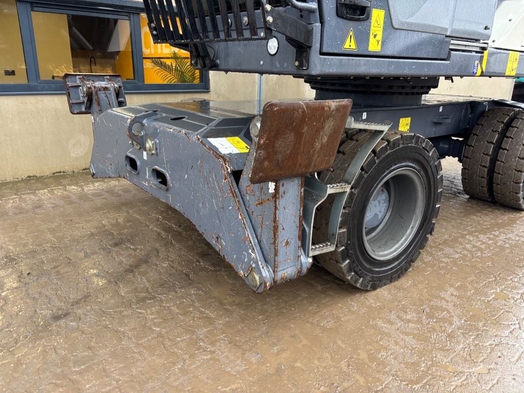 2021 Terex MHL331F Material Handler