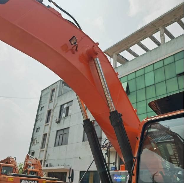 2024 Doosan DX340LC Crawler Excavator