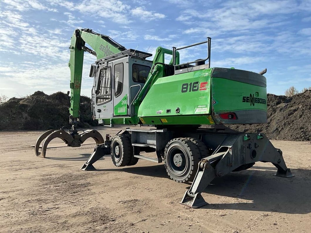 2015 Sennebogen 818 Wheel Excavator