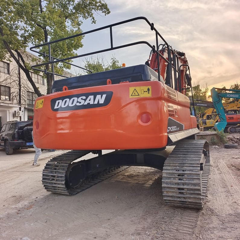2024 Doosan DX300LC-9C Crawler Excavator